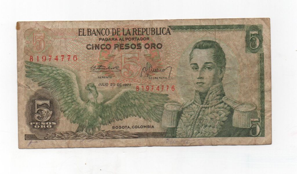 COLOMBIA DEL AÑO 1977 DE 5 PESOS